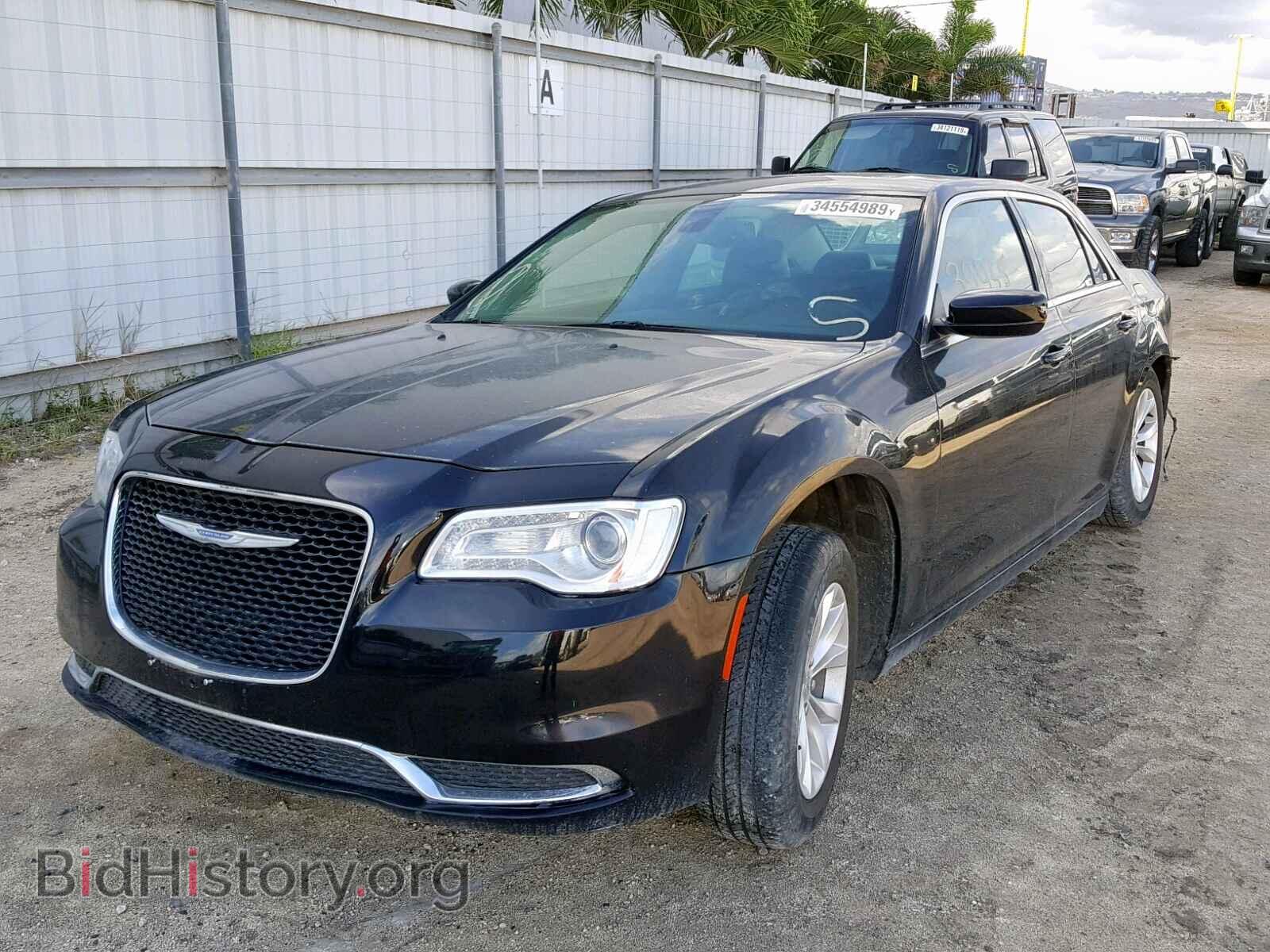 2015 CHRYSLER 300 - VIN: 2C3CCAAG9FH930834 - Фото 2