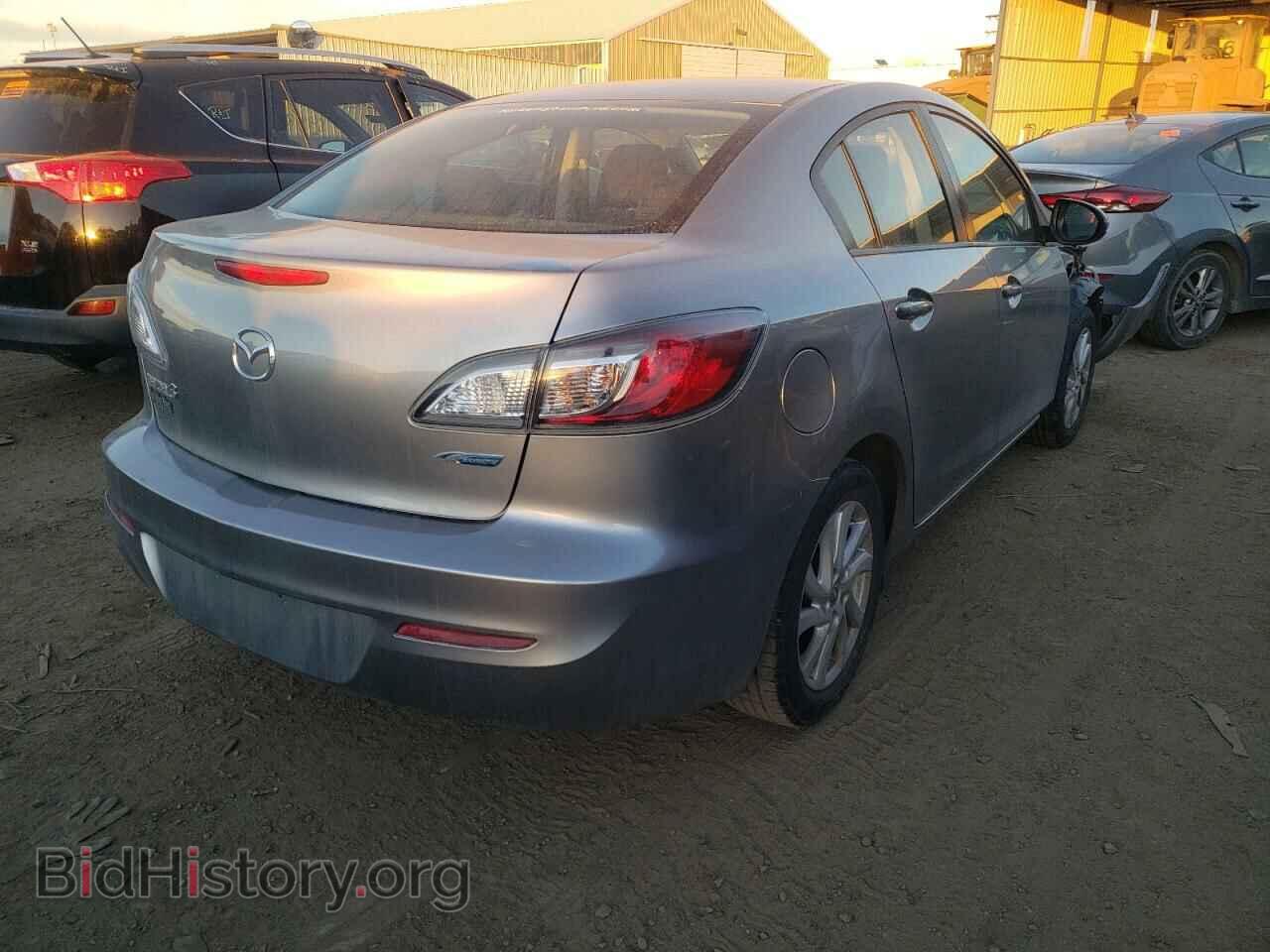 2012 MAZDA 3 - VIN: JM1BL1V84C1599732 - Фото 4
