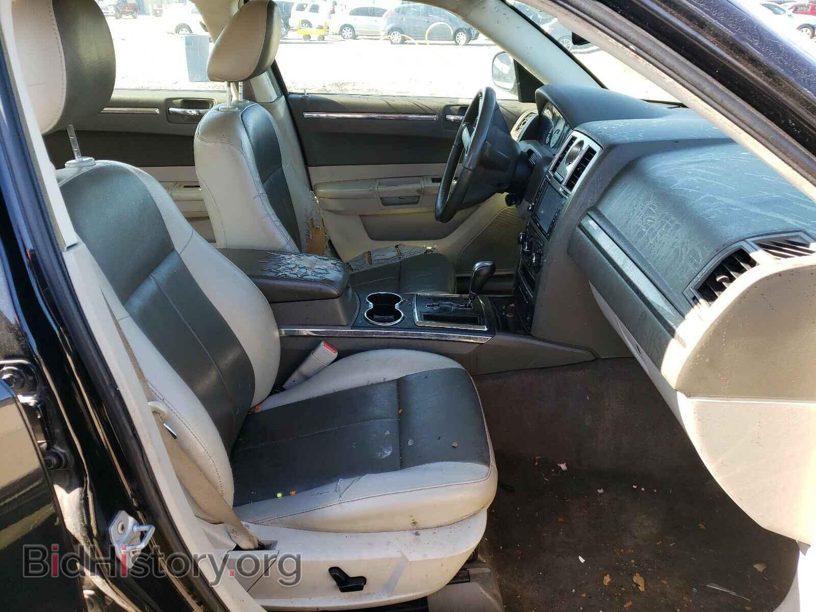 2008 CHRYSLER 300 - VIN: 2C3LA53G18H178477 - Фото 5