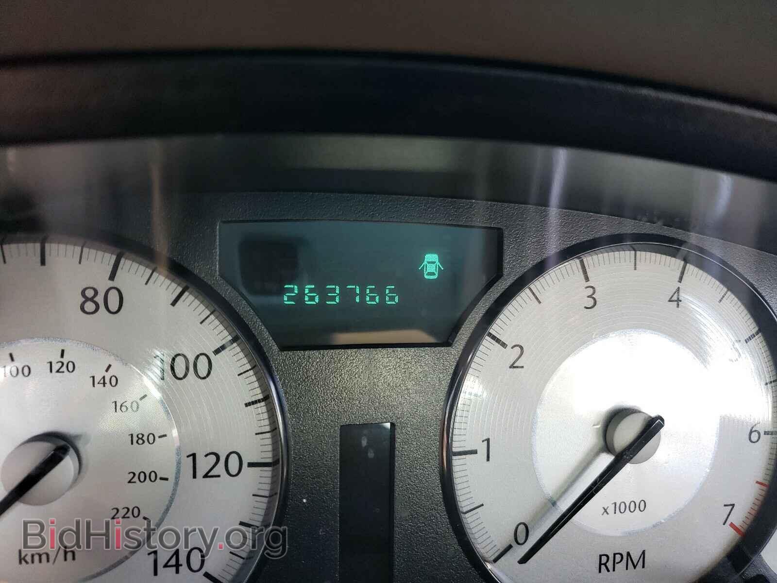 2008 CHRYSLER 300 - VIN: 2C3LA53G18H178477 - Фото 8