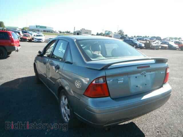 2005 FORD FOCUS - VIN: 1FAFP34N05W113082 - Фото 3