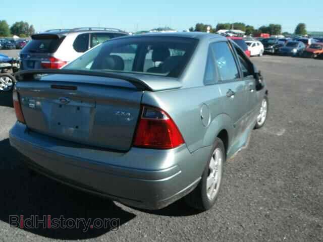 2005 FORD FOCUS - VIN: 1FAFP34N05W113082 - Фото 4