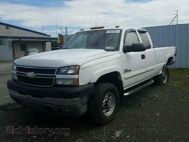 2005 CHEVROLET SILVERADO - VIN: 1GCHK29205E159821 - Фото 2