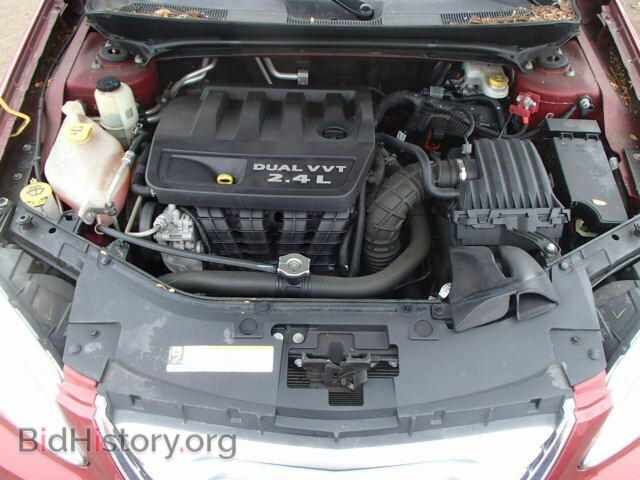 2012 CHRYSLER 200 - VIN: 1C3CCBBBXCN131169 - Фото 7