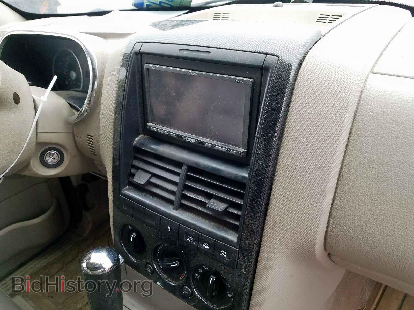 2006 FORD EXPLORER - VIN: 1FMEU73E86UA74709 - Фото 9