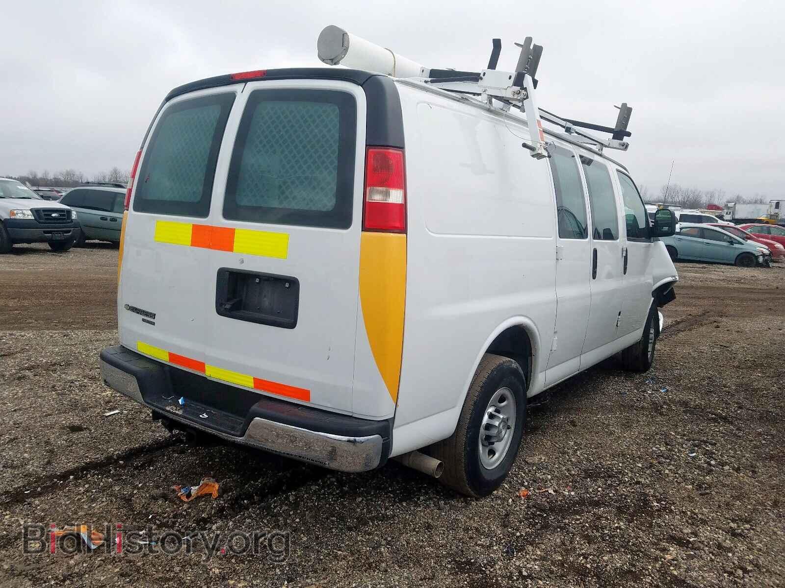 2014 CHEVROLET EXPRESS - VIN: 1GCWGFCA4E1914654 - Photo 4