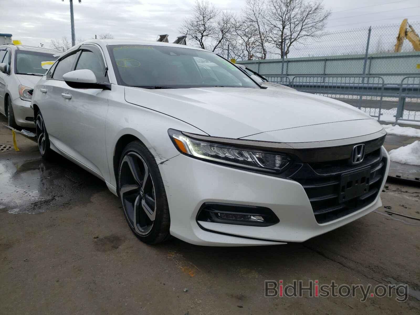 Photo 1HGCV1F30KA134625 - HONDA ACCORD 2019