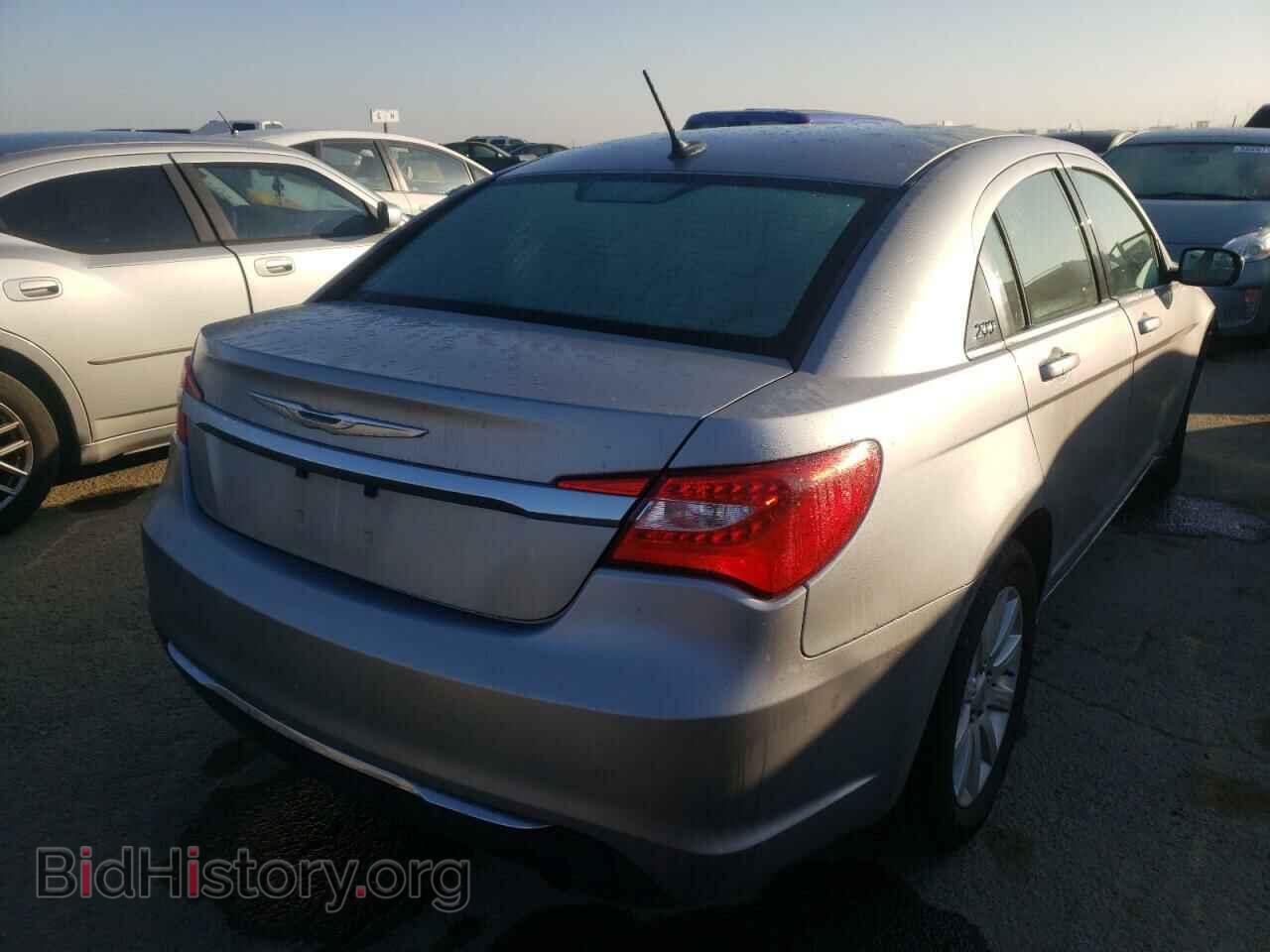 2013 CHRYSLER 200 - VIN: 1C3CCBBB9DN696269 - Фото 4