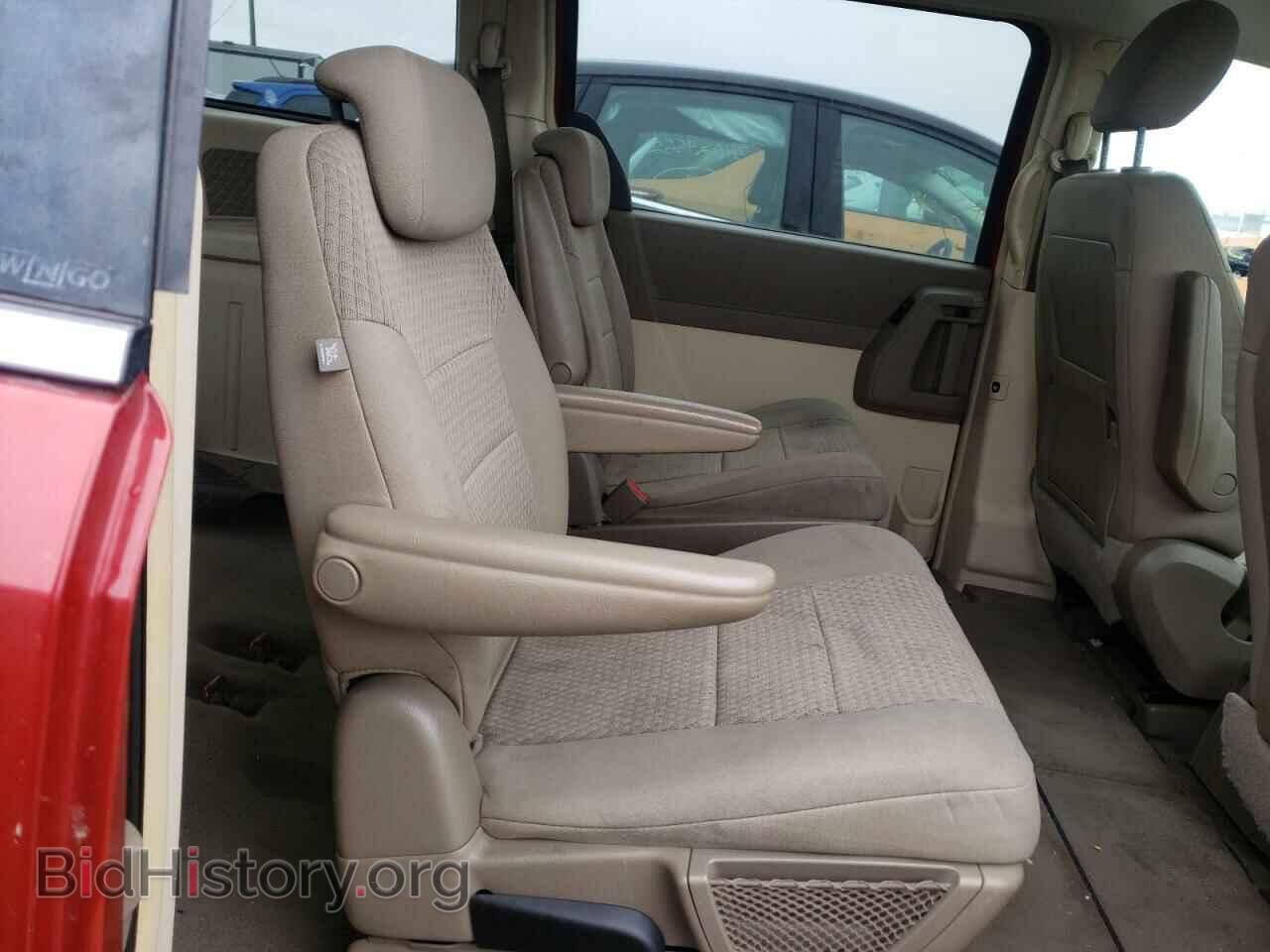 2008 CHRYSLER MINIVAN - VIN: 2A8HR54P08R832297 - Фото 6