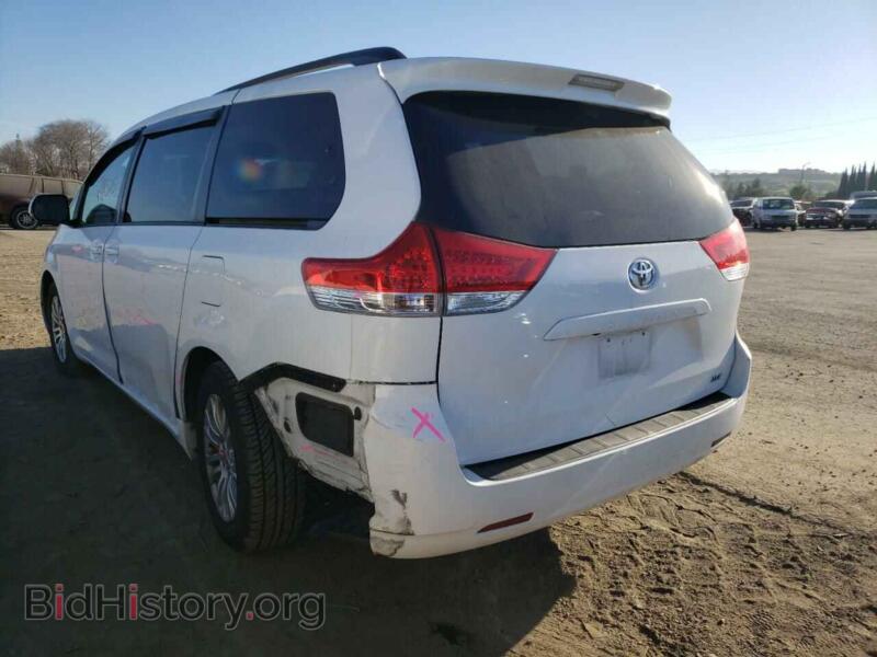 2011 Toyota SIENNA (VIN 5TDYK3DC2BS036601) — фото 3 из 10