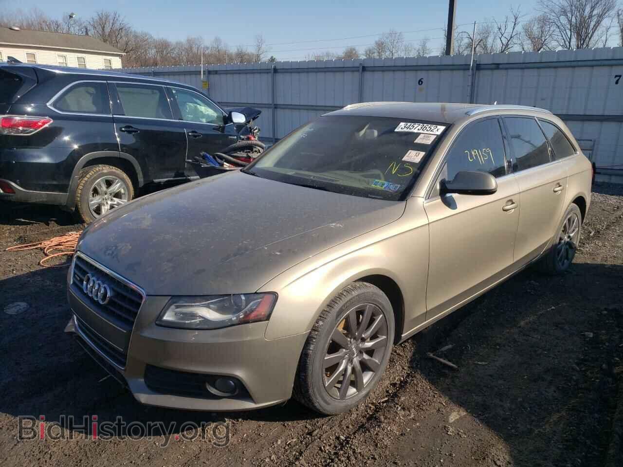 2011 AUDI A4 - VIN: WAUWFAFLXBA041701 - Фото 2