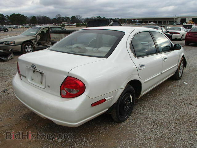 2000 NISSAN MAXIMA - VIN: JN1CA31D7YT543775 - Photo 4