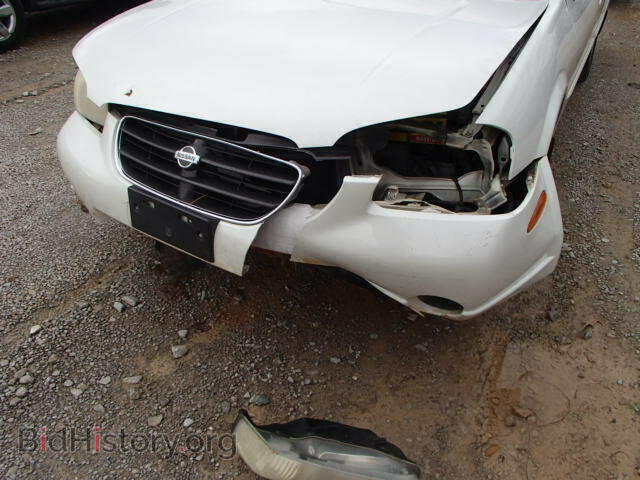 2000 NISSAN MAXIMA - VIN: JN1CA31D7YT543775 - Photo 9