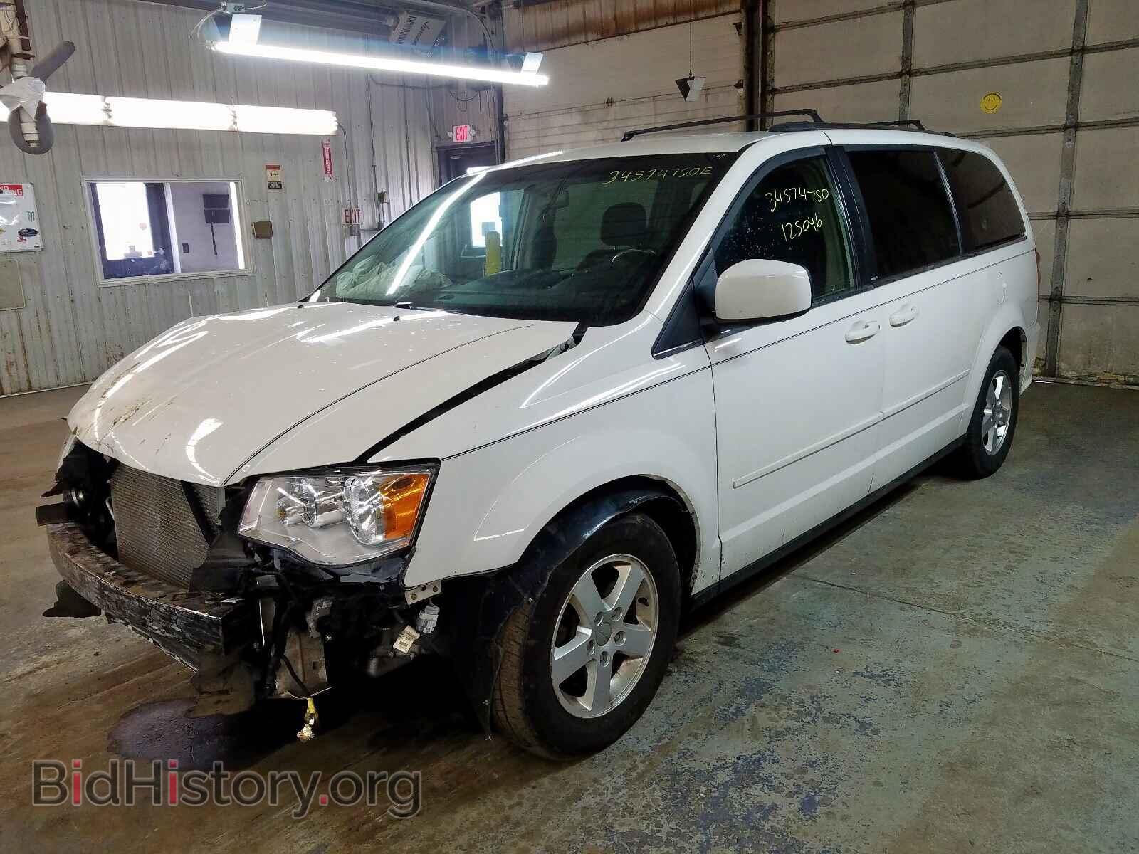 2011 DODGE CARAVAN - VIN: 2D4RN5DGXBR699887 - Фото 2