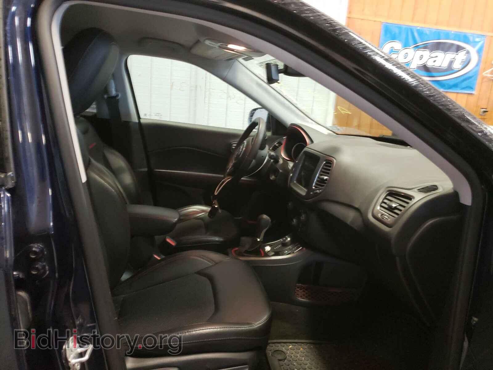2019 JEEP COMPASS - VIN: 3C4NJDDB8KT752556 - Фото 5