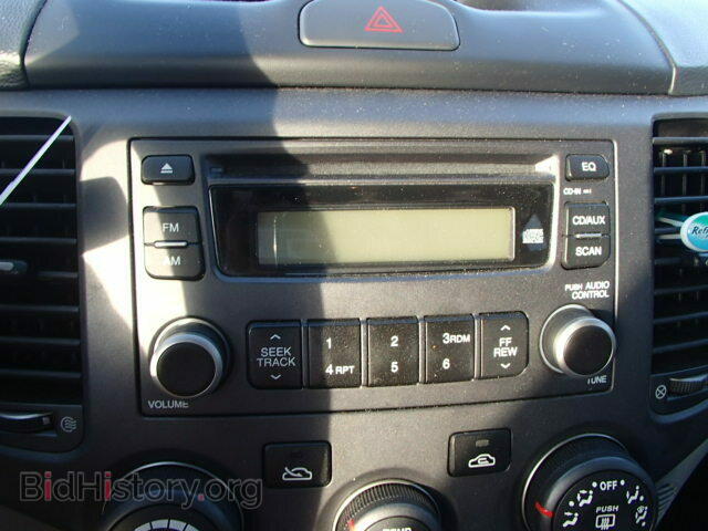 2008 KIA OPTIMA - VIN: KNAGE123585225801 - Фото 10