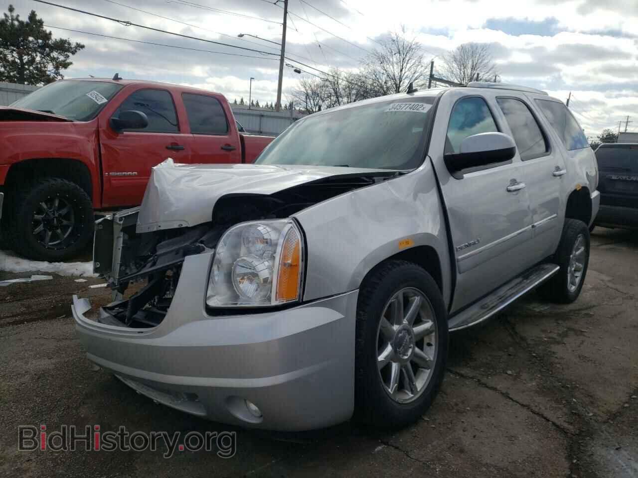 2013 GMC YUKON - VIN: 1GKS2EEF9DR354909 - Фото 2