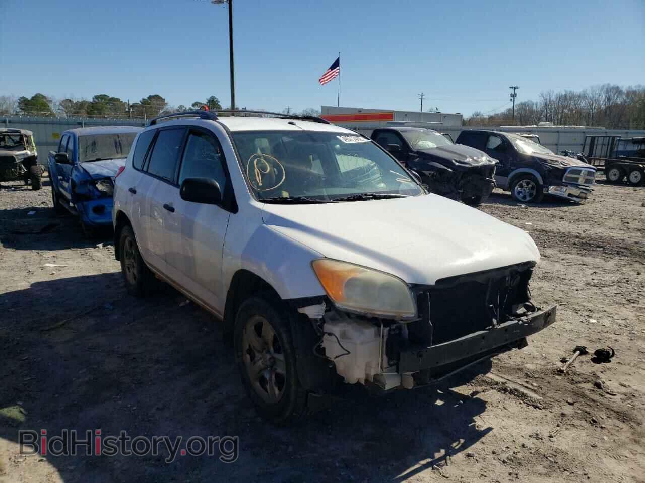 Фотография JTMBF4DV0AD038634 - TOYOTA RAV4 2010