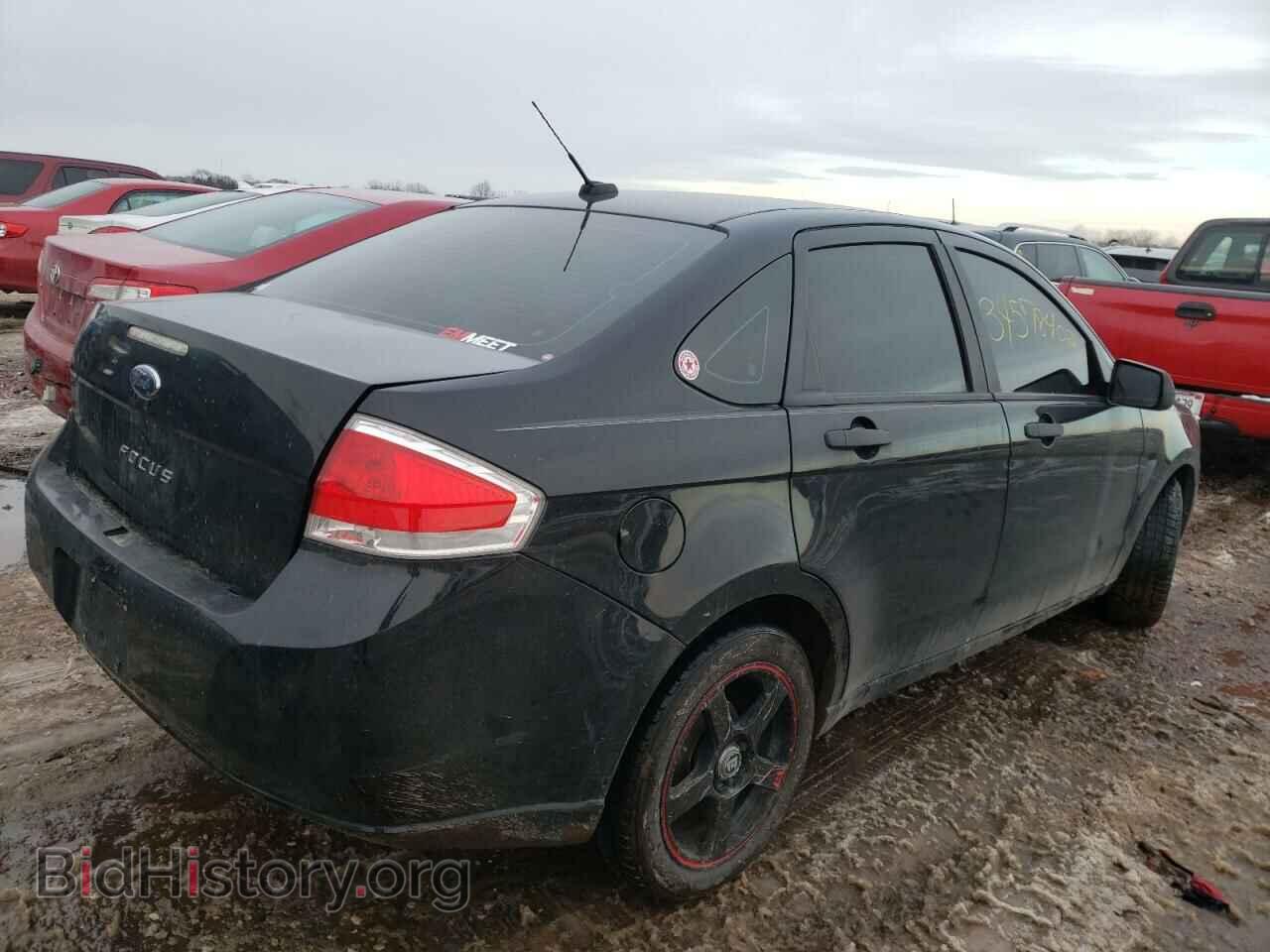 2009 FORD FOCUS - VIN: 1FAHP35N09W254621 - Фото 4