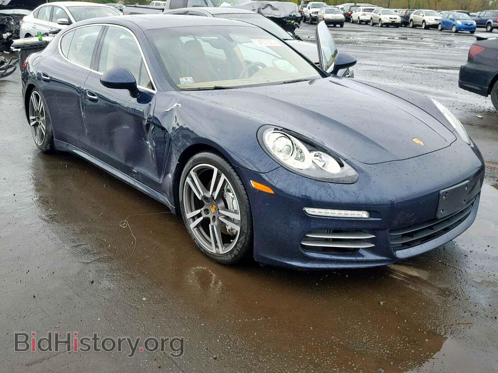 Фотография WP0AB2A76GL050657 - PORSCHE PANAMERA 2016