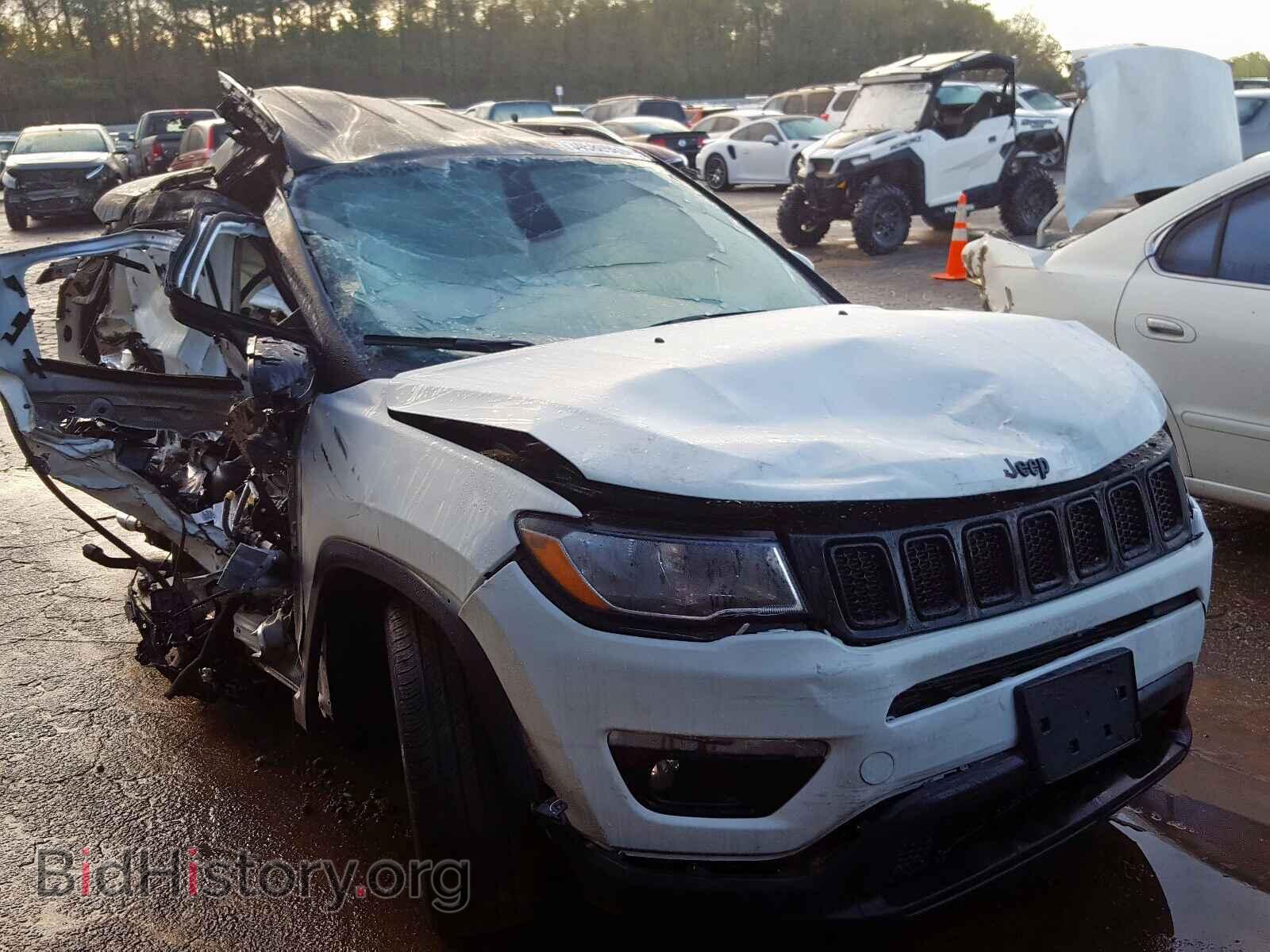Фотография 3C4NJCBB4KT832482 - JEEP COMPASS 2019