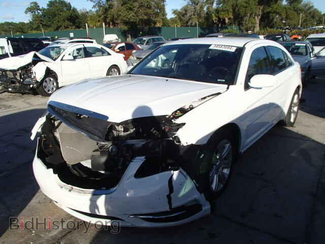 2013 CHRYSLER 200 - VIN: 1C3CCBBB2DN656437 - Фото 2