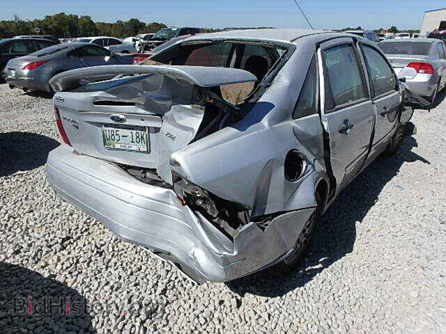 2005 FORD FOCUS - VIN: 1FAFP34N15W186056 - Фото 4