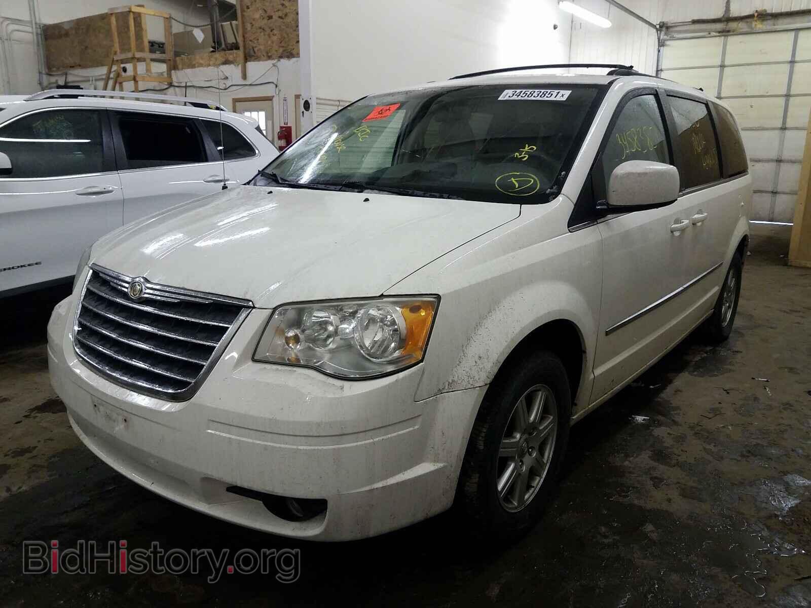 2010 CHRYSLER MINIVAN - VIN: 2A4RR5D13AR151493 - Фото 2