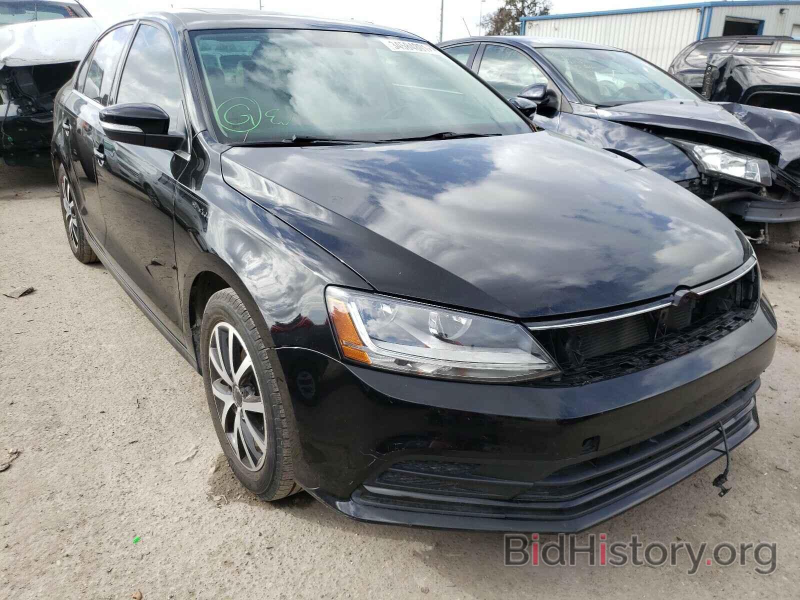 Фотография 3VWDB7AJ4HM384897 - VOLKSWAGEN JETTA 2017