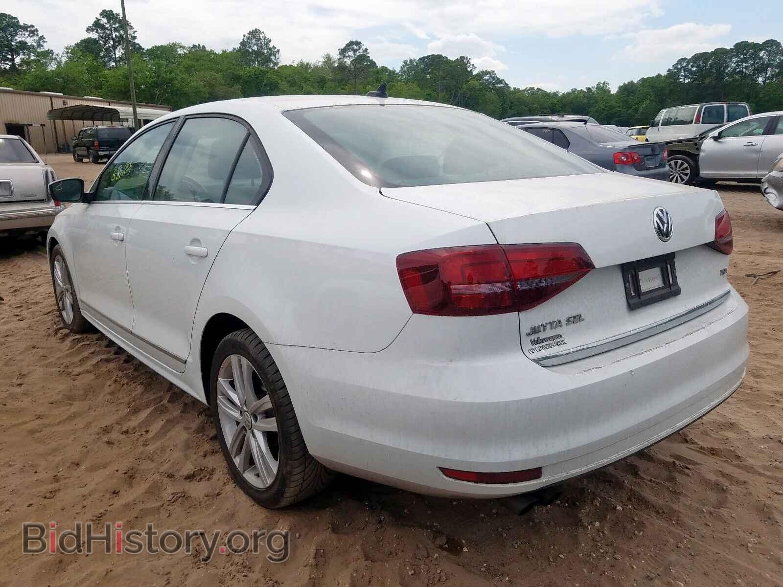 2017 VOLKSWAGEN JETTA - VIN: 3VWL17AJ0HM407445 - Photo 3