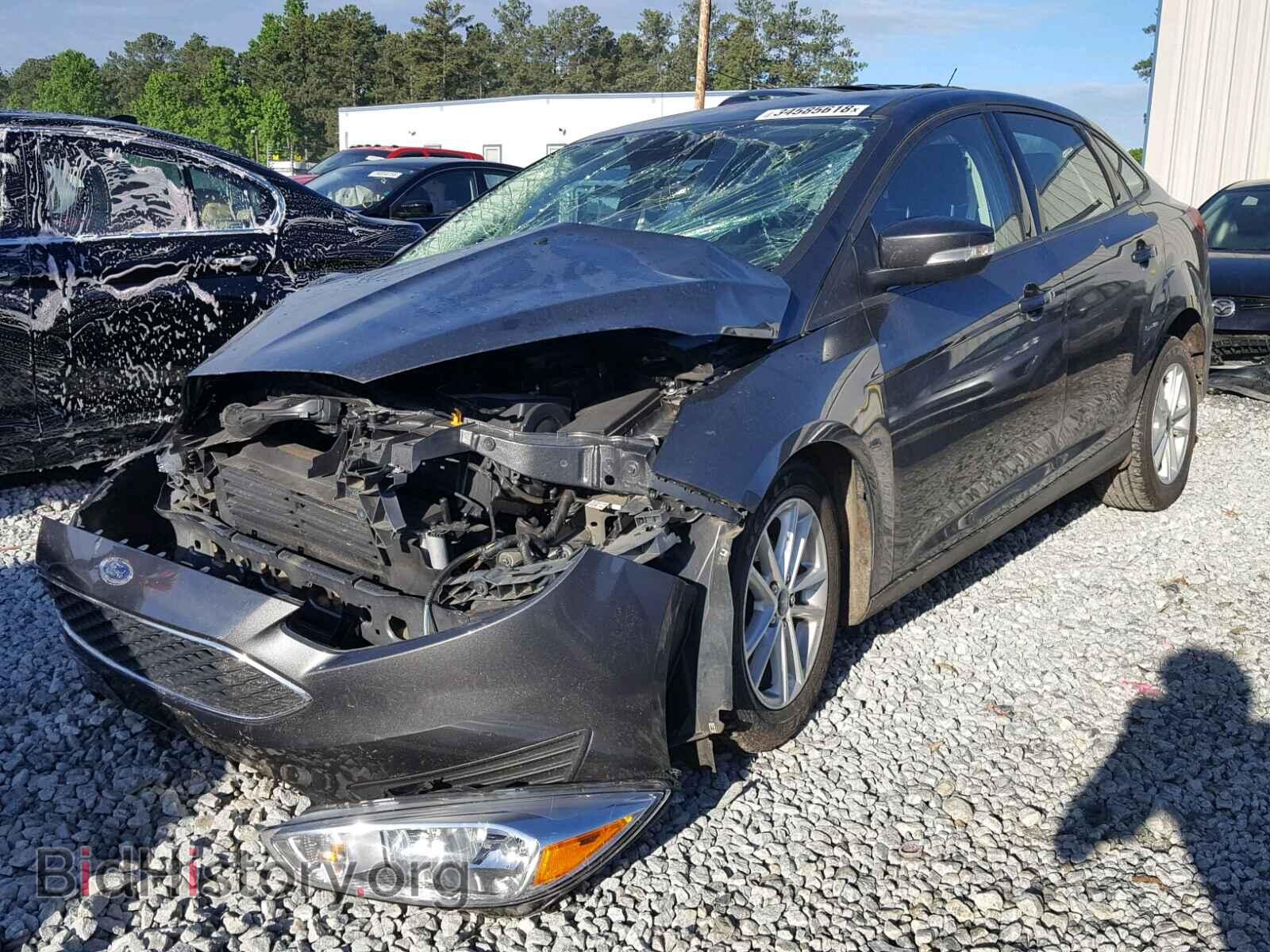 2016 FORD FOCUS - VIN: 1FADP3F2XGL401836 - Фото 2