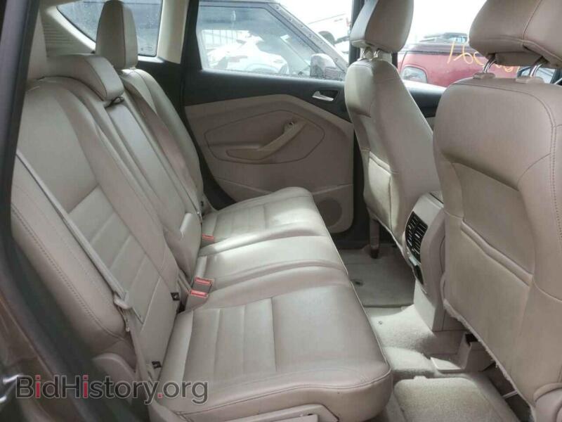 2013 Ford CMAX (VIN 1FADP5BU0DL525936) — photo 6 of 10