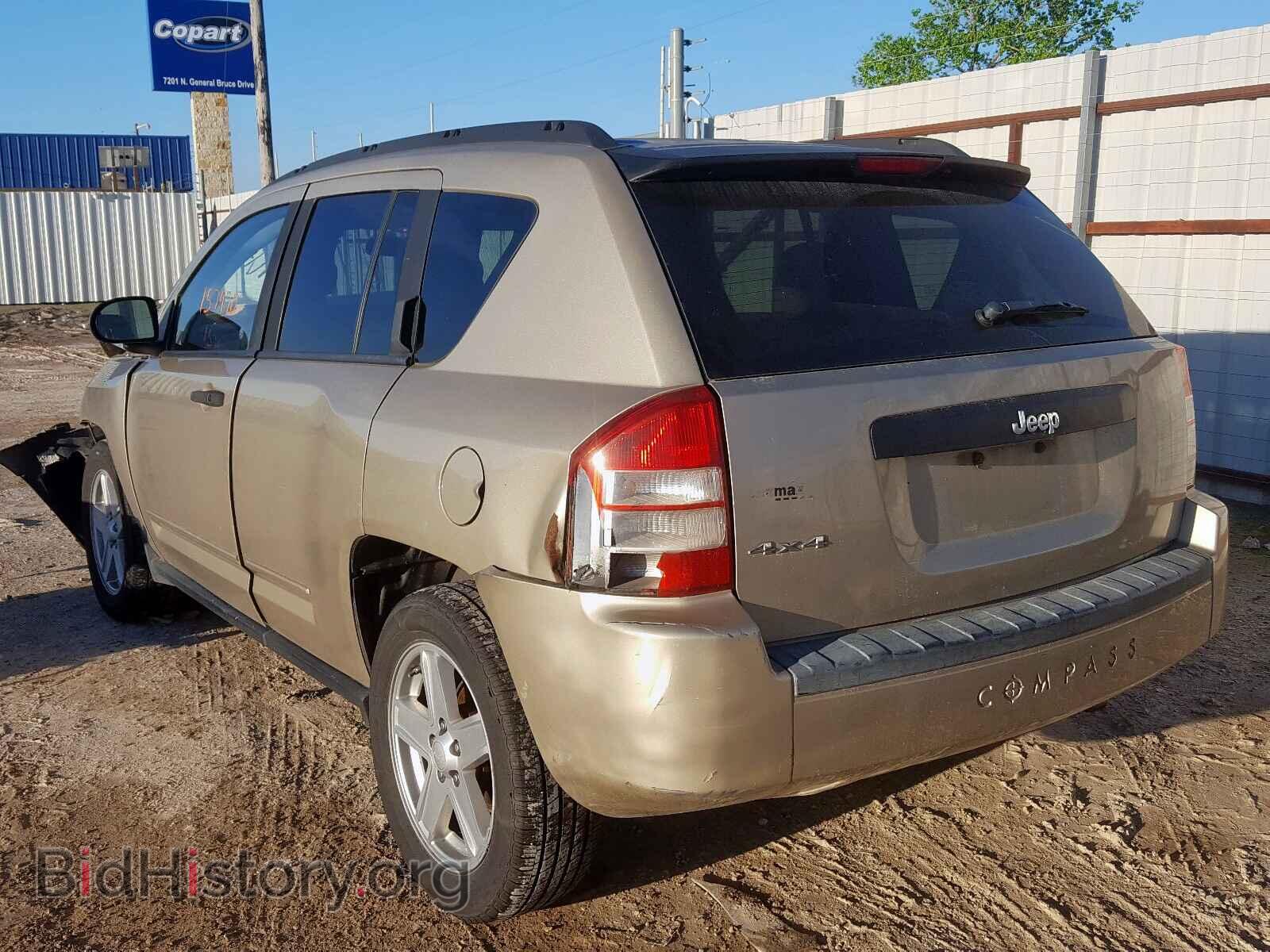 2009 JEEP COMPASS - VIN: 1J4FF47B09D188753 - Photo 3
