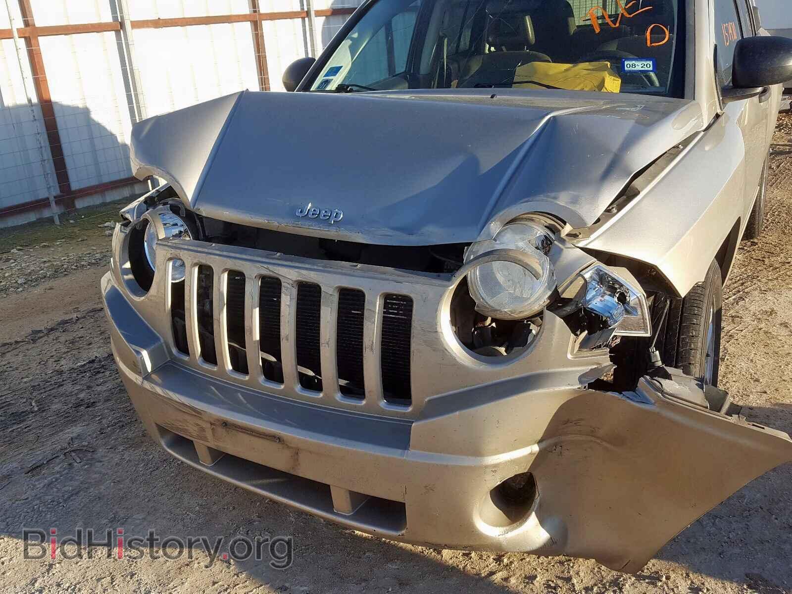 2009 JEEP COMPASS - VIN: 1J4FF47B09D188753 - Photo 9