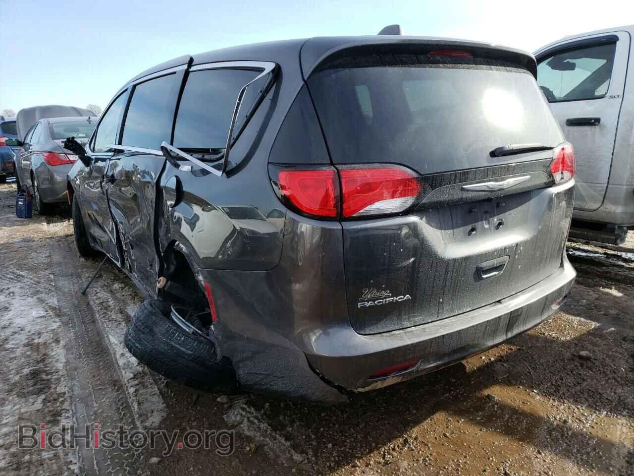 2017 CHRYSLER PACIFICA - VIN: 2C4RC1DGXHR522681 - Фото 3