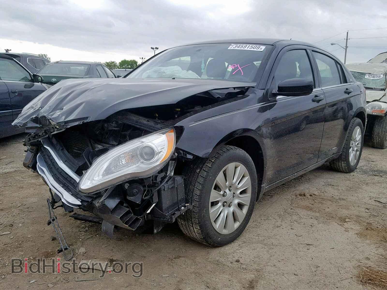 2012 CHRYSLER 200 - VIN: 1C3CCBAB1CN223076 - Фото 2