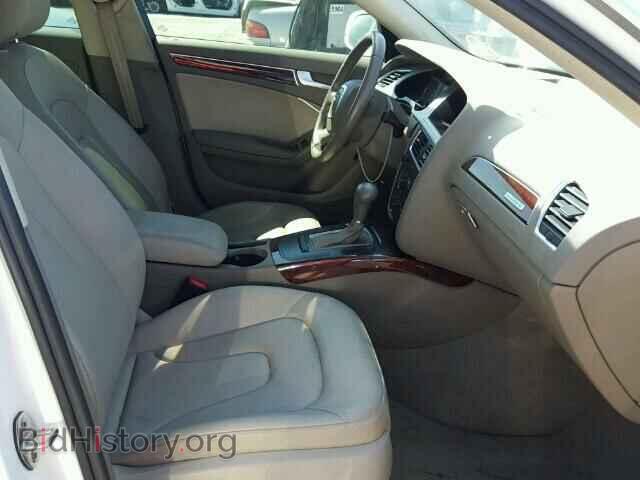 2012 AUDI A4 - VIN: WAUBFAFL0CN011678 - Фото 5