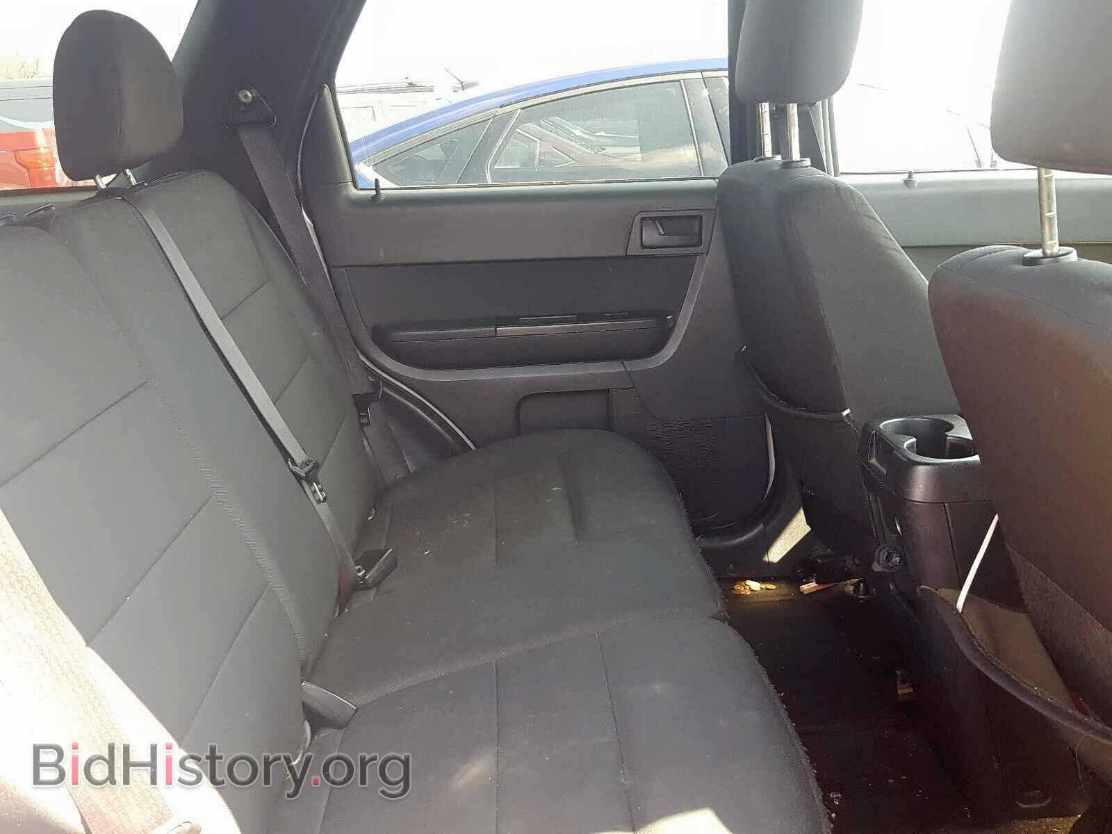 2011 FORD ESCAPE - VIN: 1FMCU0D72BKC16539 - Фото 6
