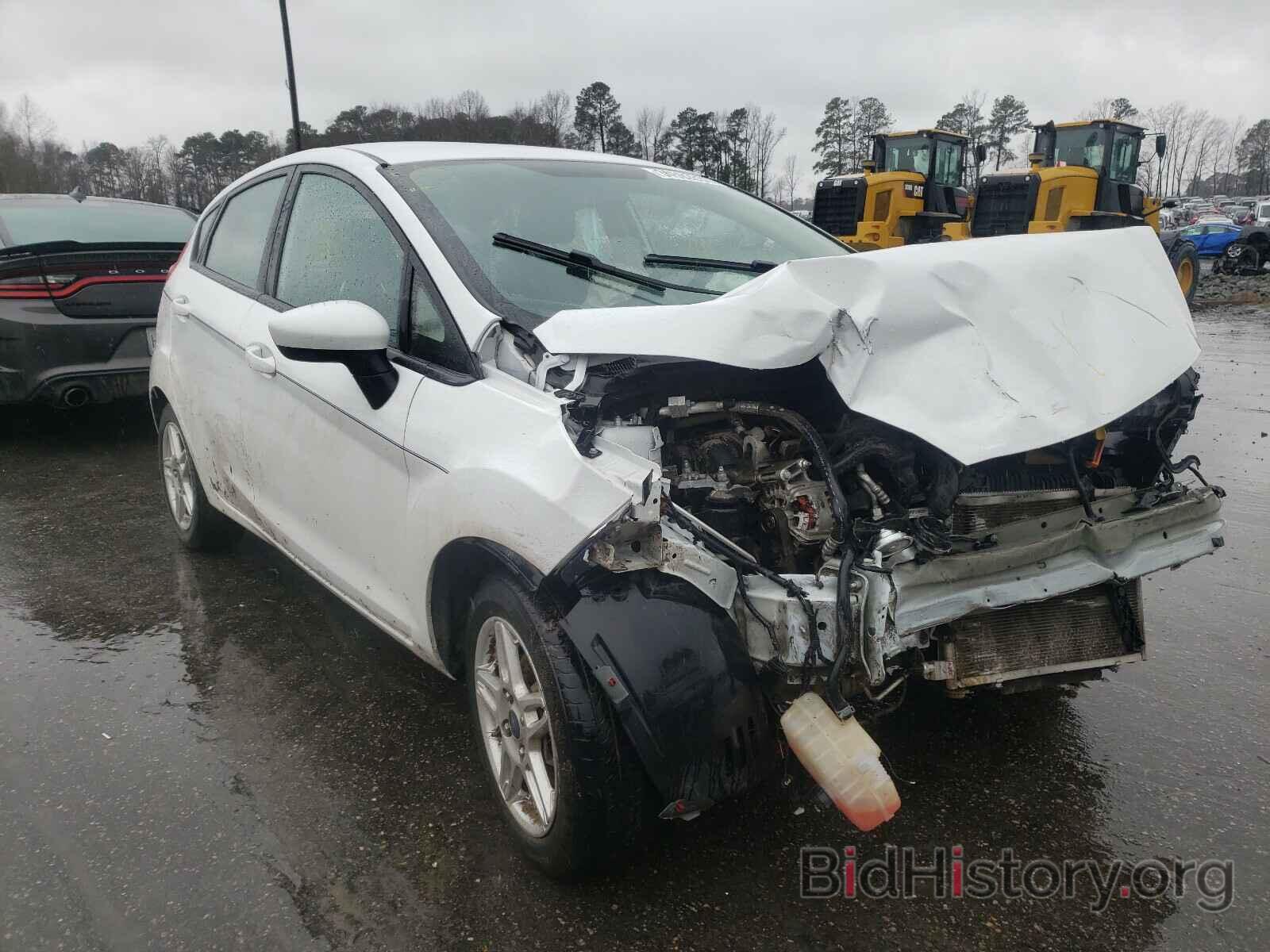 Photo 3FADP4EJ7HM163684 - FORD FIESTA 2017