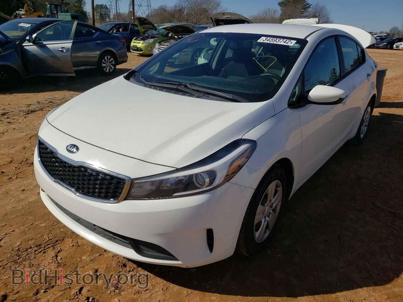 2017 KIA FORTE - VIN: 3KPFK4A73HE066312 - Фото 2
