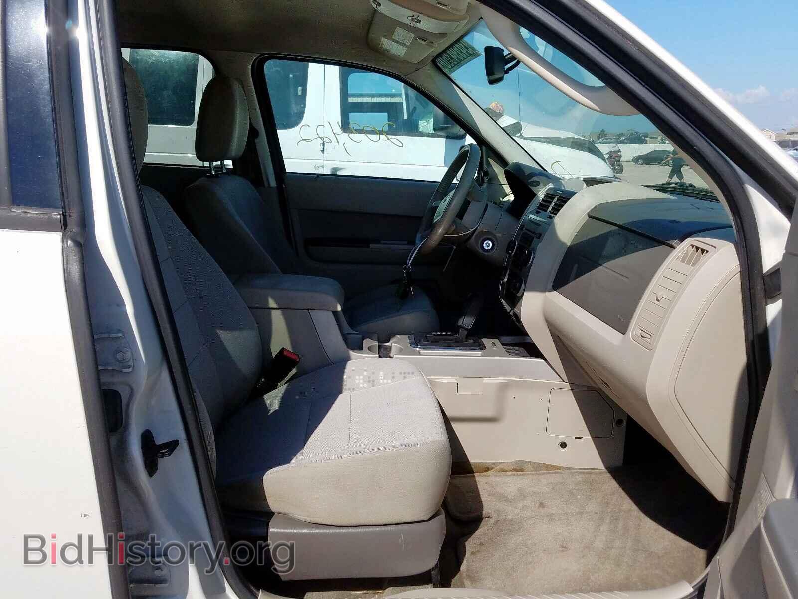 2011 FORD ESCAPE - VIN: 1FMCU0D75BKC16387 - Фото 5