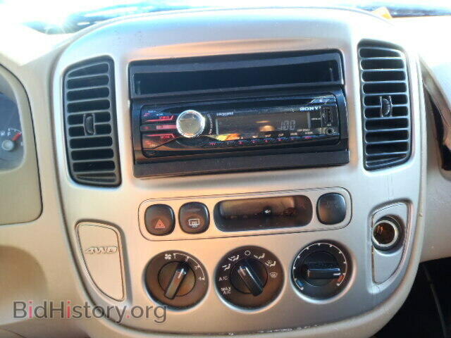 2005 FORD ESCAPE - VIN: 1FMCU93135DA26565 - Фото 9