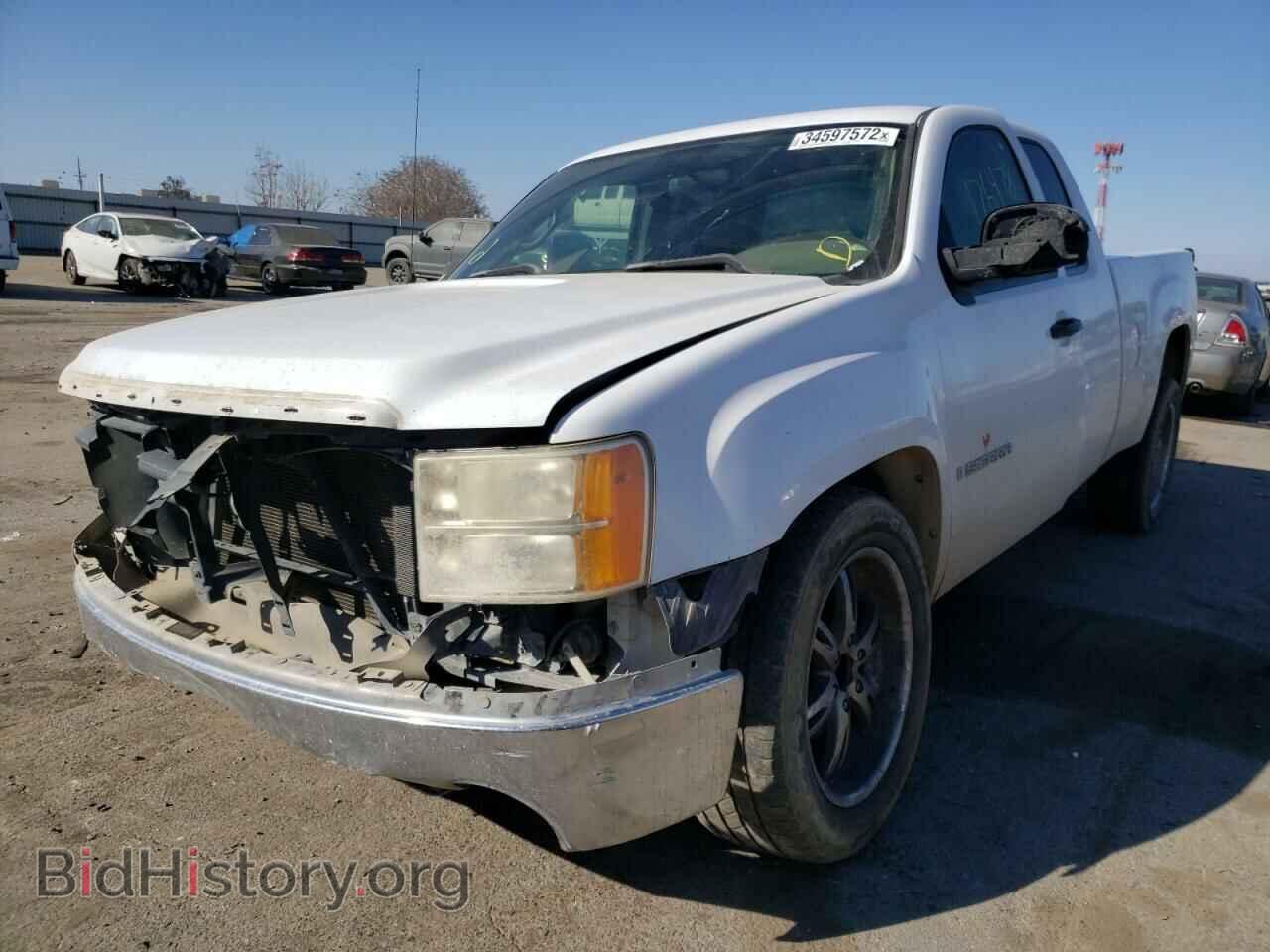 2007 GMC SIERRA - VIN: 2GTEC19C671585844 - Фото 2