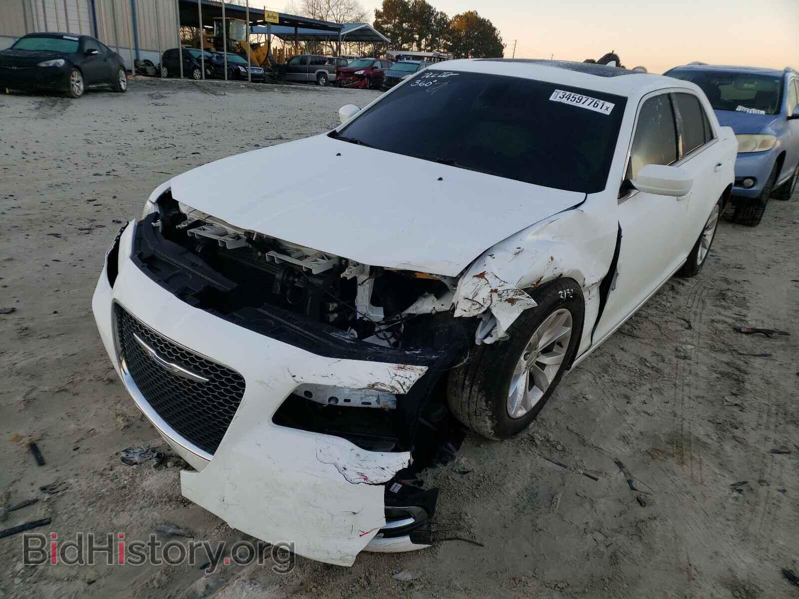 2016 CHRYSLER 300 - VIN: 2C3CCAAG7GH224527 - Фото 2