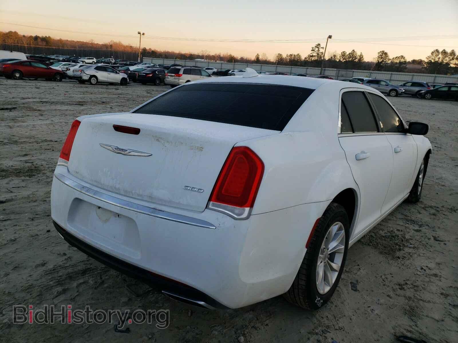 2016 CHRYSLER 300 - VIN: 2C3CCAAG7GH224527 - Фото 4