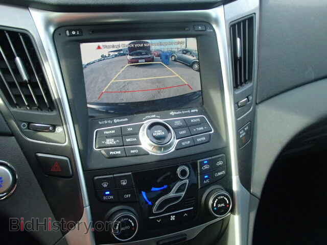 2012 HYUNDAI SONATA - VIN: KMHEC4A45CA062817 - Фото 9