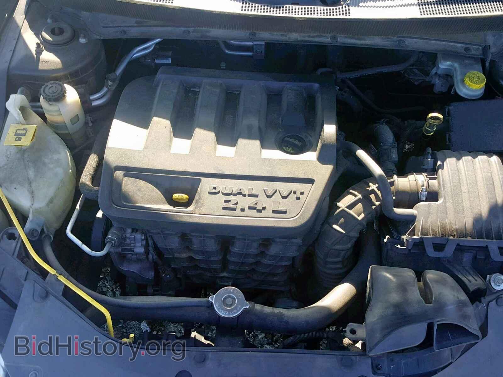 2010 CHRYSLER SEBRING - VIN: 1C3CC5FB5AN185259 - Фото 7