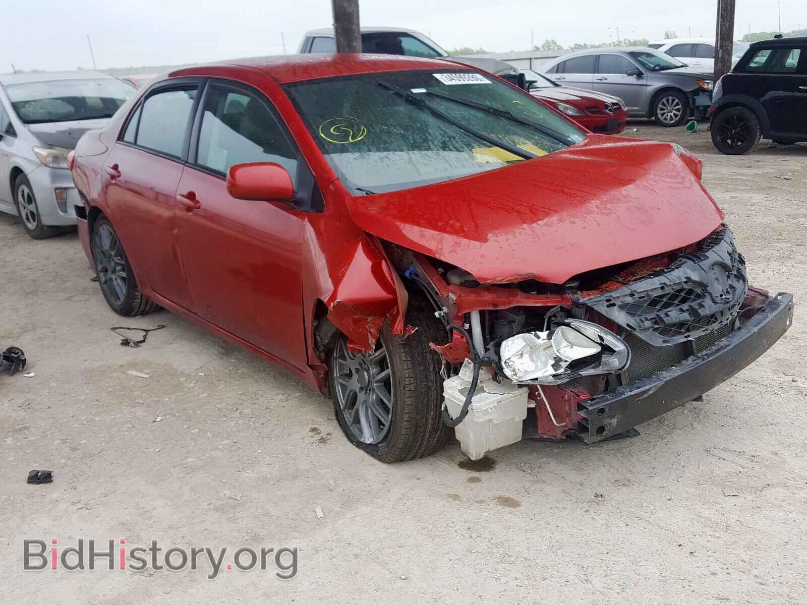 Photo 2T1BU4EE3BC669879 - TOYOTA COROLLA 2011