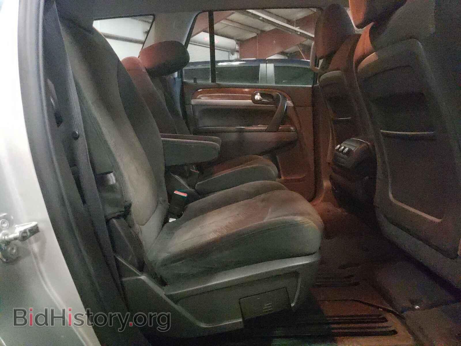 2011 BUICK ENCLAVE - VIN: 5GAKRAED9BJ277714 - Photo 6