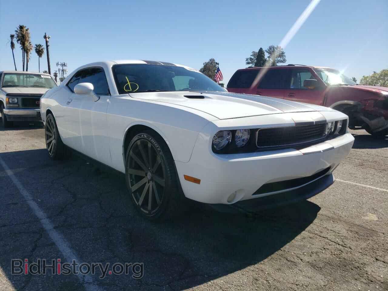Photo 2C3CDYAG3DH530996 - DODGE CHALLENGER 2013